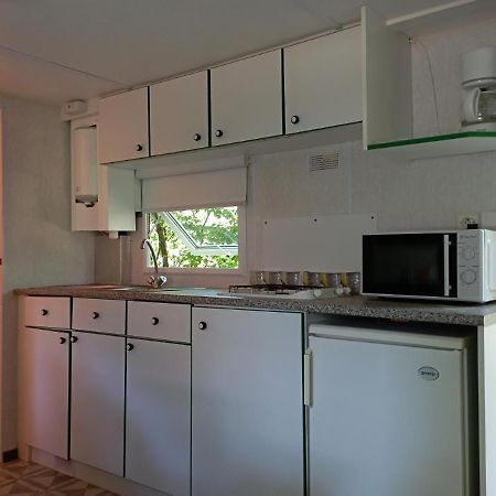 Mobil Home Faux-la-Montagne Exteriér fotografie