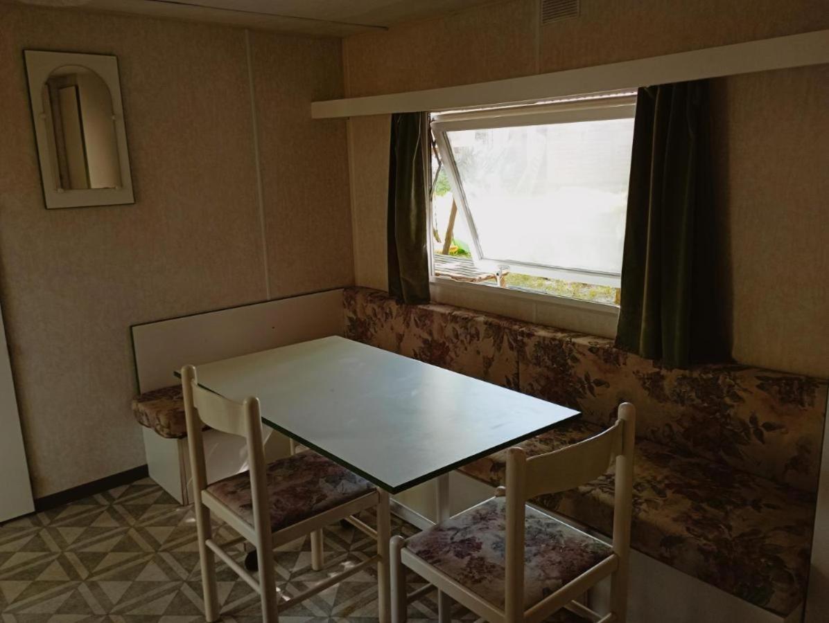 Mobil Home Faux-la-Montagne Exteriér fotografie